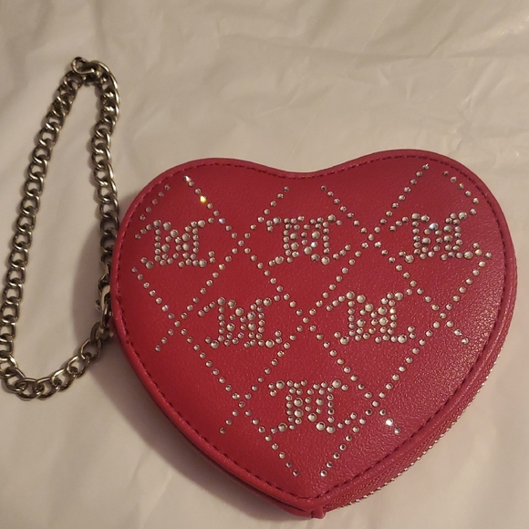 Juicy Couture Handbags - Juicy Couture Raspberry Tart Wristlet Heart-Shaped with Chain NWNT